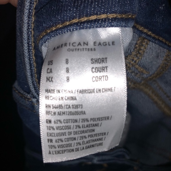 American Eagle Cropped Jeans - Picture 4 of 4